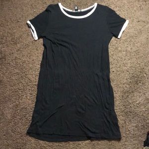 T-shirt dress